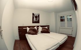 Emelie Zermatt 4****